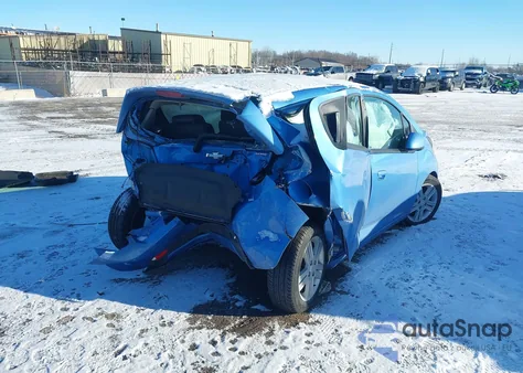 2014 Chevrolet Spark 1Lt Auto z USA, uszkodzony, nr VIN KL8CD6S94EC531345